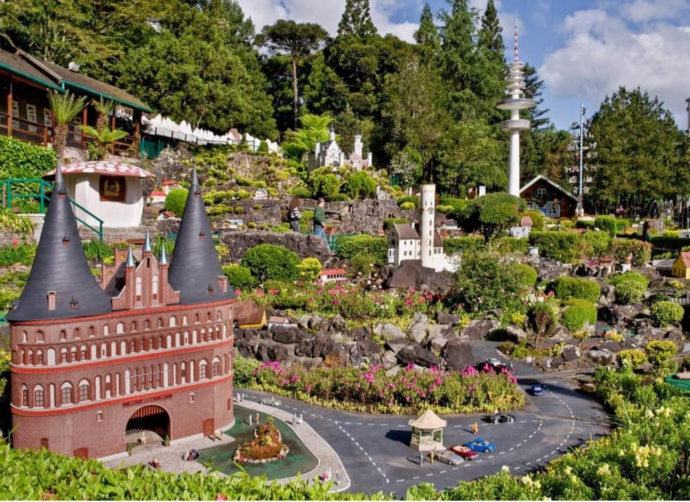 Apartamento Luxuoso No Cond Vista Do Quilombo A 50 Metros Do Hard Rock Cafe Gramado Luaran gambar
